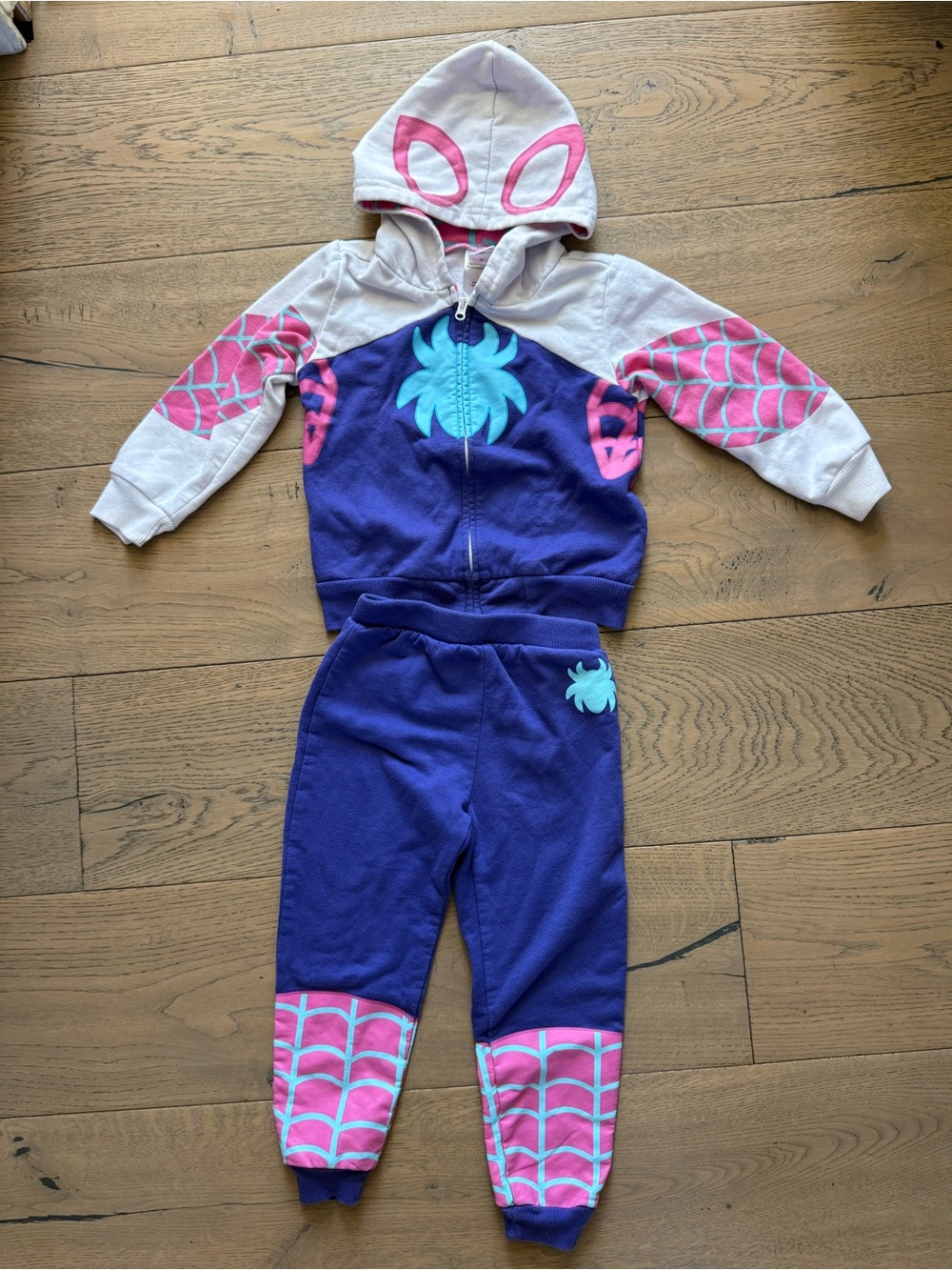 Marvel Spider-Gwen Ghost-Spider Hoodie Jogger Costume Set 3T